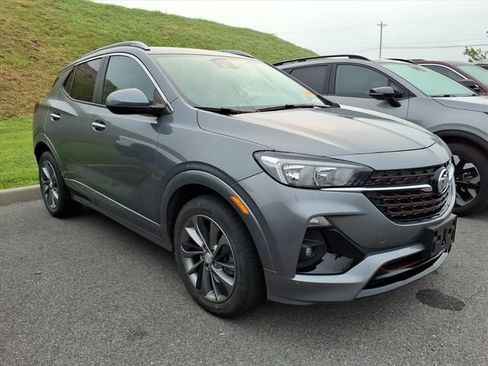 Used 2022 Buick Encore GX Select w/ Sport Touring Package FWD image 1