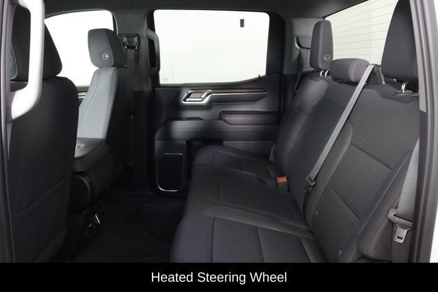Used 2023 Chevrolet Silverado 1500 LT AWD/4WD image 16
