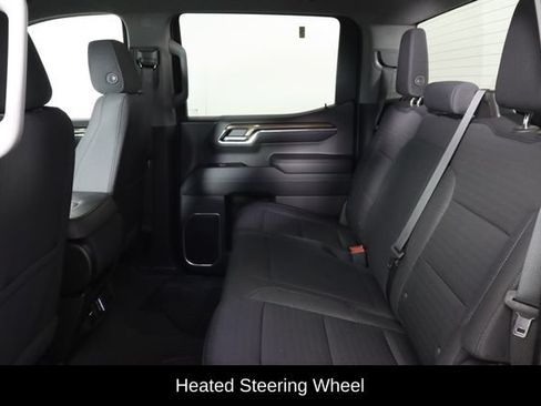 Used 2023 Chevrolet Silverado 1500 LT AWD/4WD image 16