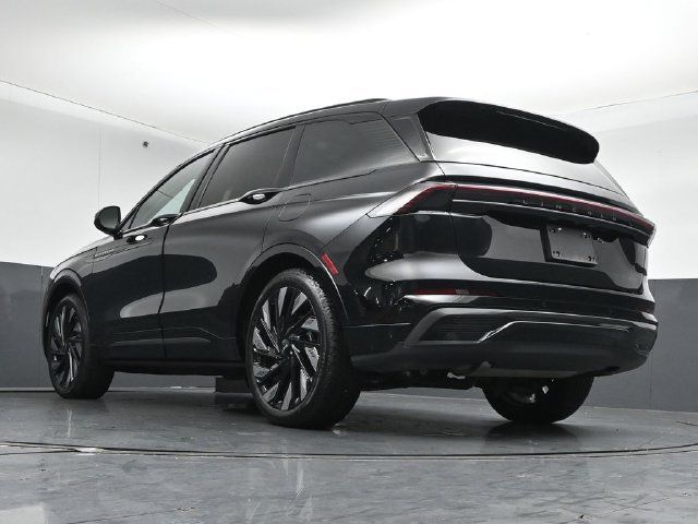 Certified 2026 Lincoln Nautilus Reserve w/ Jet Appearance Package AWD/4WD image 42