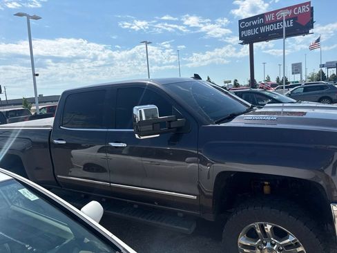 Used 2015 Chevrolet Silverado 2500 LTZ w/ Duramax Plus Package AWD/4WD image 2