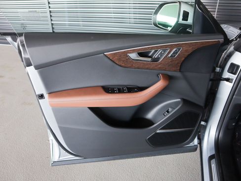 New 2026 Audi Q8 Premium Plus AWD/4WD image 24