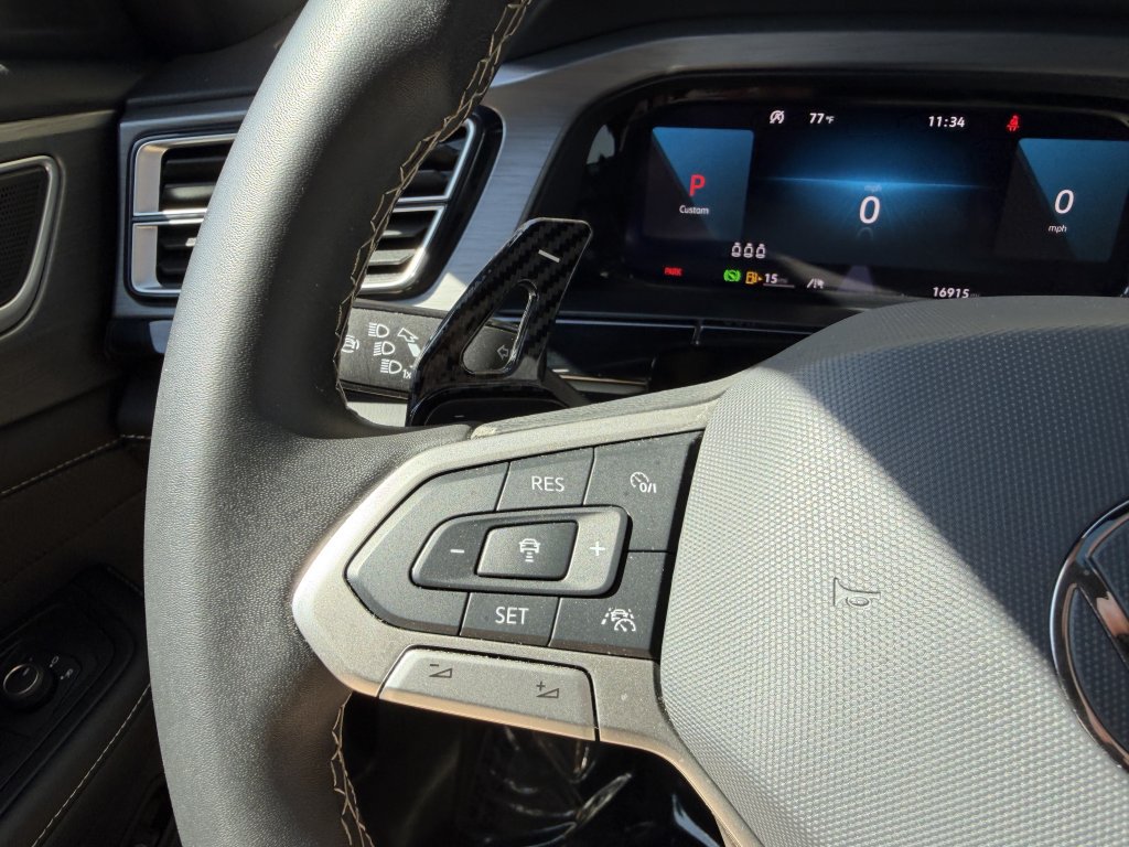 Used 2024 Volkswagen Atlas Cross Sport SE w/ Panoramic Sunroof Package FWD image 28