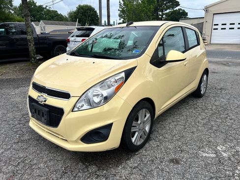 Used 2015 Chevrolet Spark LT FWD image 1