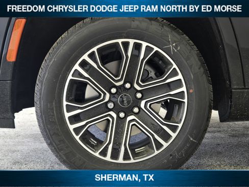 New 2026 Jeep Grand Wagoneer 4WD image 7