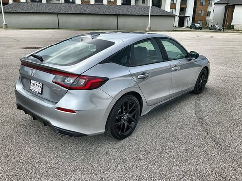 Used 2025 Honda Civic Sport image 14