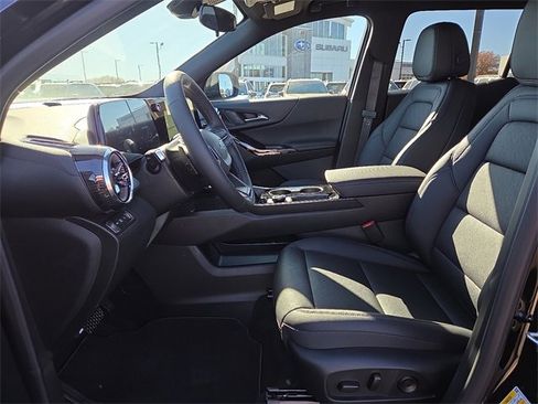 New 2026 Chevrolet Equinox LT w/ Convenience Package II image 10