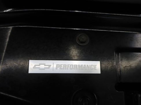 Used 2015 Chevrolet Camaro ZL1 RWD image 19