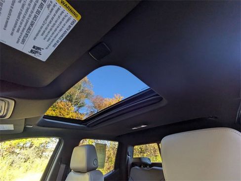 Used 2019 GMC Sierra 1500 SLT w/ SLT Premium Plus Package image 28