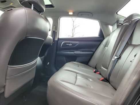 Used 2018 Nissan Altima 2.5 SR image 9