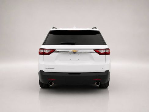 Used 2019 Chevrolet Traverse LT FWD image 4