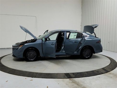 New 2026 Nissan Sentra SV w/ SV Convenience Package image 12