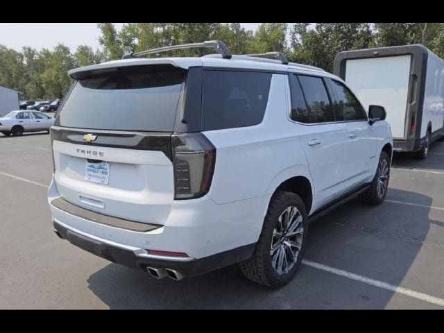 Used 2026 Chevrolet Tahoe High Country AWD/4WD image 4