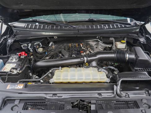 Used 2022 Ford Expedition Max Limited AWD/4WD image 32