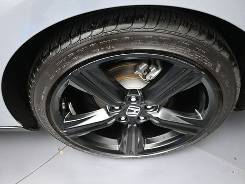 Used 2025 Honda Accord Sport image 15