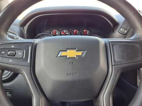 Used 2020 Chevrolet Silverado 1500 Custom w/ Custom Value Package image 13