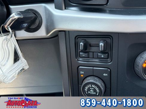 Used 2022 Ford F150 XLT w/ XTR Package image 27