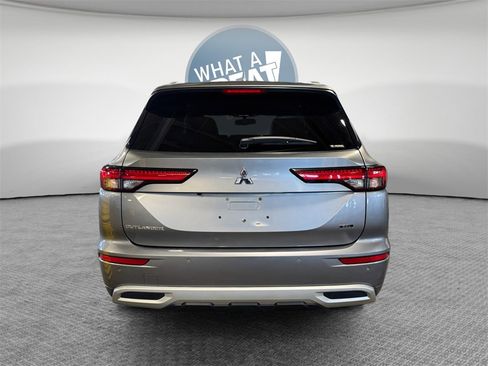 Used 2022 Mitsubishi Outlander SEL image 5