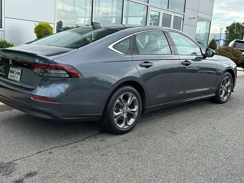 Used 2024 Honda Accord EX image 7