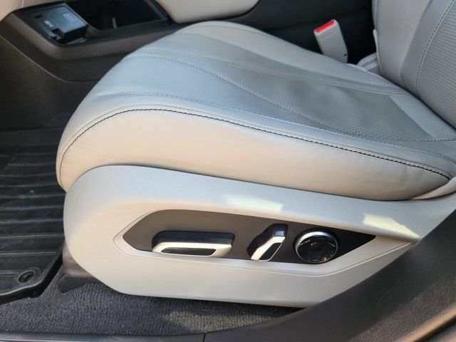 Used 2023 Acura RDX w/ Technology Package FWD image 23
