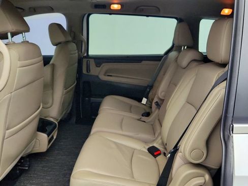 Used 2021 Honda Odyssey Touring image 22