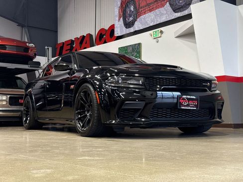 Used 2021 Dodge Charger Scat Pack image 25