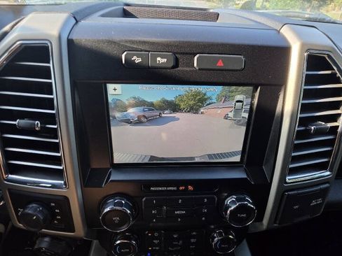 Used 2016 Ford F150 Lariat w/ Equipment Group 501A Mid AWD/4WD image 16