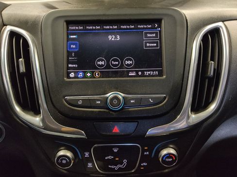 Used 2020 Chevrolet Equinox LT FWD image 25