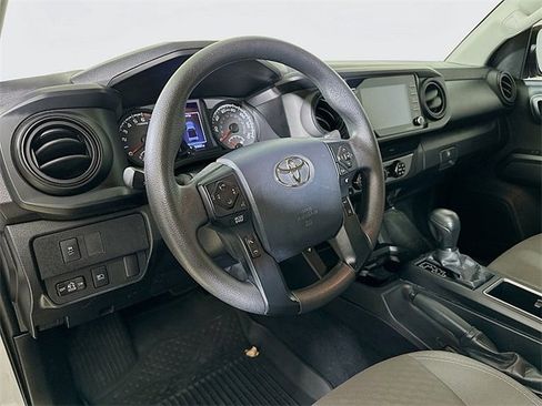 Used 2020 Toyota Tacoma SR w/ SX Package image 9