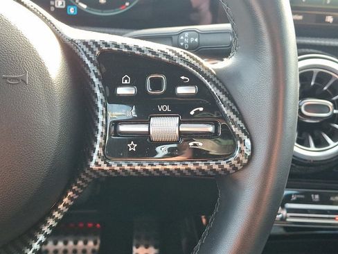 Used 2023 Mercedes-Benz CLA 250 CLA 250 image 22