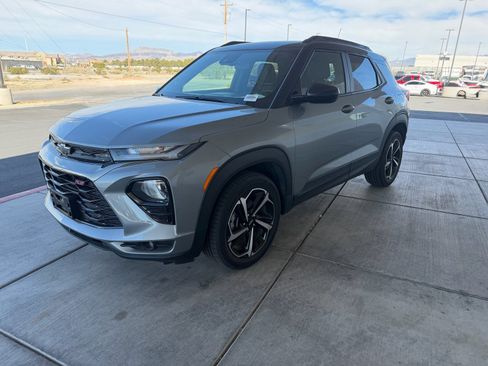 Used 2023 Chevrolet TrailBlazer RS image 7