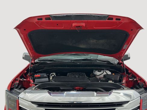 Used 2022 GMC Sierra 1500 SLE image 28