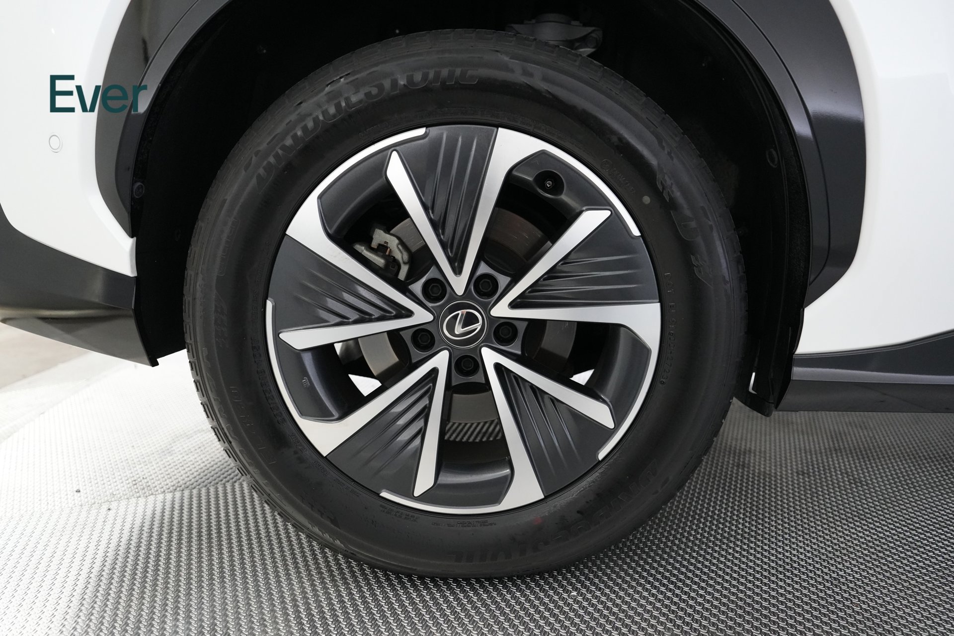 Used 2023 Lexus RZ 450e Premium w/ Technology Package AWD/4WD image 21