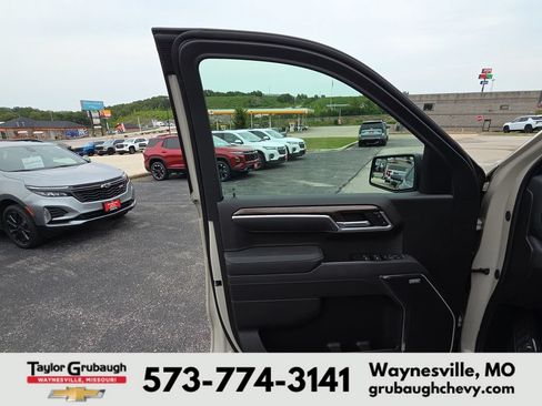 New 2026 Chevrolet Silverado 1500 RST w/ Convenience Package II AWD/4WD image 13
