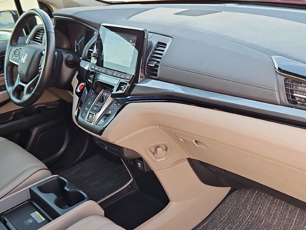 Used 2023 Honda Odyssey Elite image 29