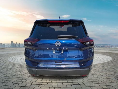 New 2026 Nissan Rogue SV image 5