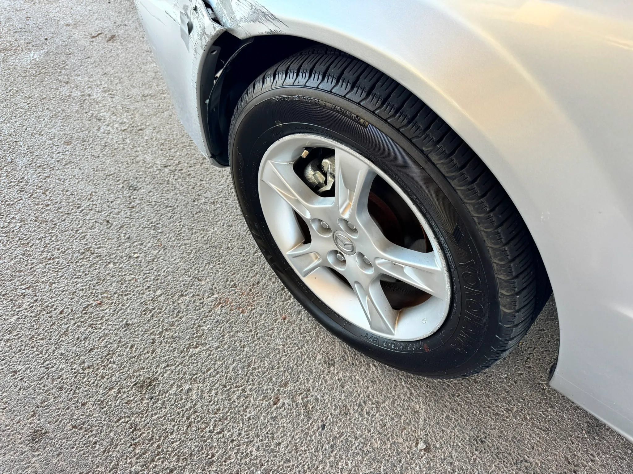 Used 2003 MAZDA Protege FWD image 29