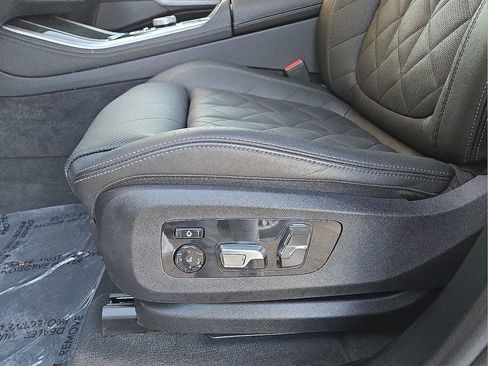 Used 2026 BMW X5 M60i image 24