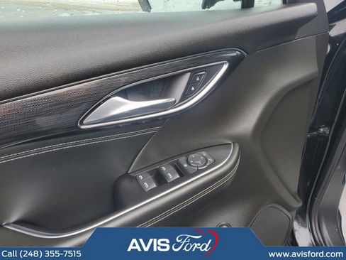 Used 2023 Buick Envision Preferred image 10