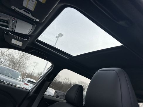 Certified 2025 Subaru Forester Limited image 23