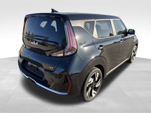 Used 2023 Kia Soul GT-Line w/ GT-Line Technology Package image 8