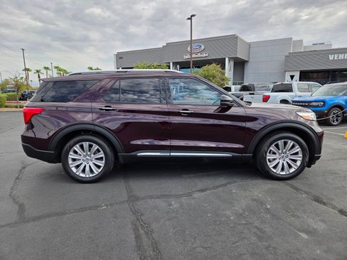 Certified 2023 Ford Explorer Limited w/ Limited Technology Package RWD image 7