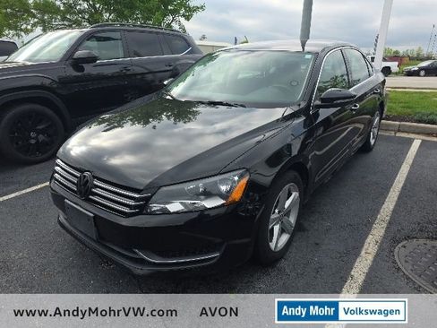 Used 2012 Volkswagen Passat 2.5 SE FWD image 1