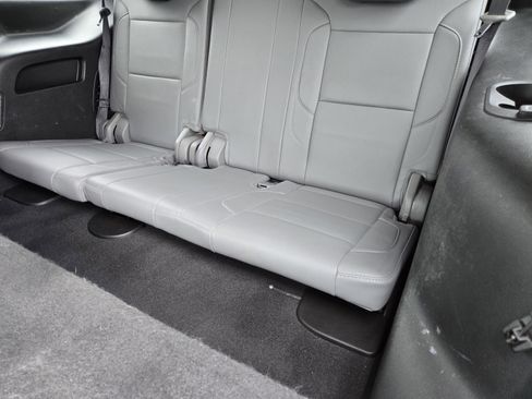 Used 2019 Chevrolet Tahoe LT RWD image 25