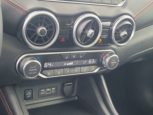 Certified 2024 Nissan Sentra SR w/ SR Premium Package FWD image 33