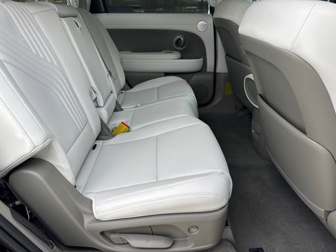 New 2026 Hyundai Palisade FWD Hybrid image 16
