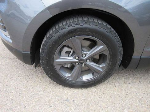 Certified 2024 Ford Edge SEL w/ Sport Appearance Package AWD/4WD image 3
