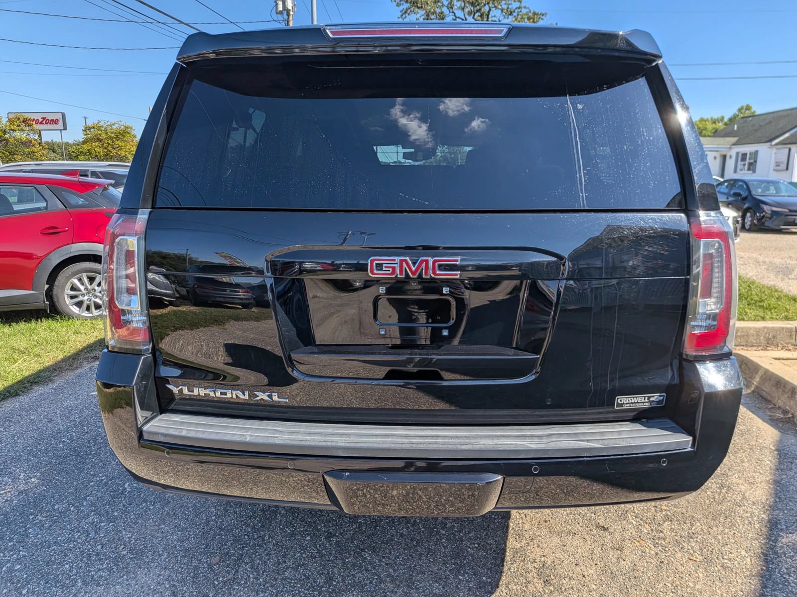 Used 2020 GMC Yukon XL SLT AWD/4WD image 5