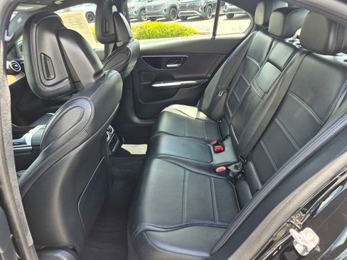 Used 2025 Mercedes-Benz C 300 Sedan image 22