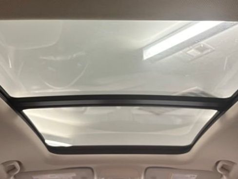 Used 2023 Buick Envision Avenir FWD image 47